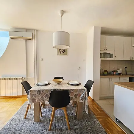 Sonata 1 Apartment Belgrade