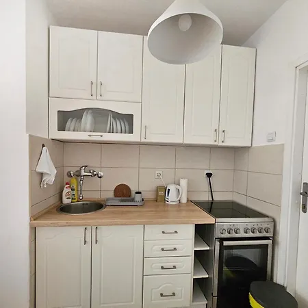 Apartment Sonata 1
